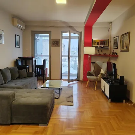 Apartment Flat Near Waterfront *