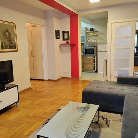 Flat Near Waterfront Apartament Belgrad